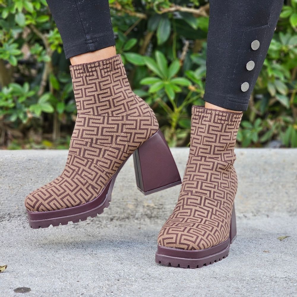 Women's Chunky Block Heel Sock Boots Print Color
